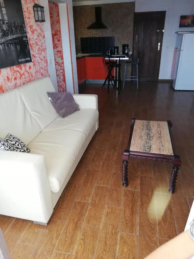 Apartment On The Beach And Ocean Sounds Fasnia